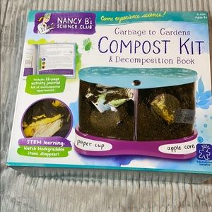 Nancy B's Garbage to Gardens Compost Kit